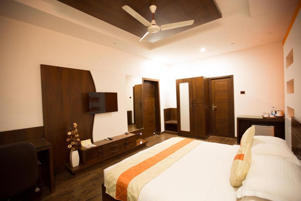Chola Serviced Apartment Tiruchirappalli Eksteriør billede