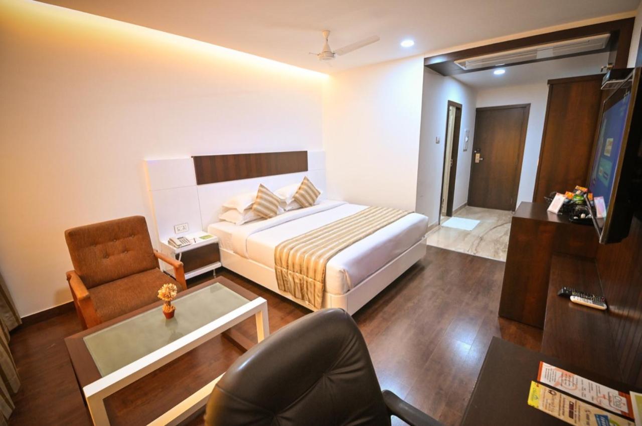 Chola Serviced Apartment Tiruchirappalli Eksteriør billede